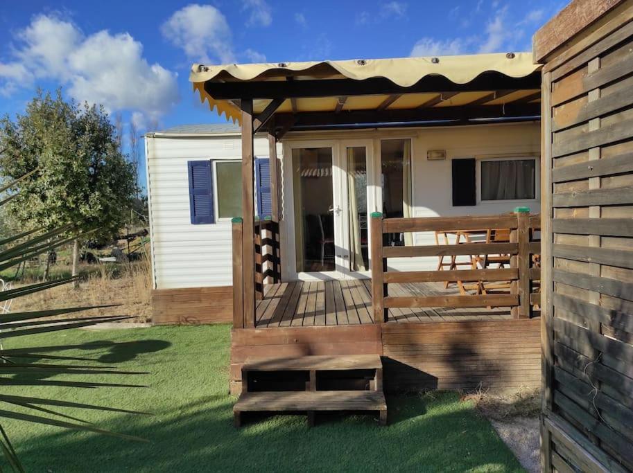 Mobil-Home Dans Un Beau Cadre A 15 Km Des Plages. Lunel  Exterior photo