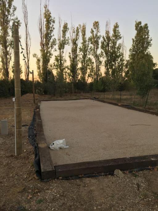 Mobil-Home Dans Un Beau Cadre A 15 Km Des Plages. Lunel  Exterior photo